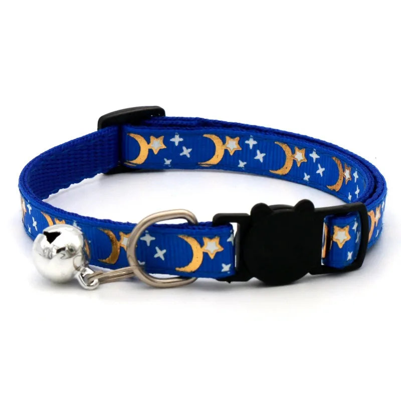 🇫🇷 Collier pour chat en velours avec cœur & grelot – Élastique, réglable et sécurisé, 8 couleurs, convient aussi aux petits chiens 🇬🇧 Velvet Cat Collar with Heart & Bell – Safety elastic, adjustable, 8 colors, also fits small dogs