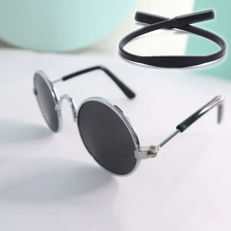 🇫🇷 Français : Lunettes de soleil pour chats et petits chiens – Protection UV, accessoire photo et cosplay  🇬🇧 English : Cat & Small Dog Sunglasses – UV Protection, Cute Cosplay & Photo Prop
