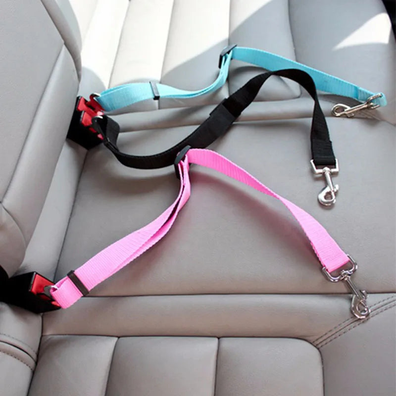 🇫🇷 Ceinture de sécurité réglable pour chien et chat – Harnais auto avec clip universel pour voiture, maintien sûr et confortable. 🇬🇧 Adjustable dog & cat car seat belt – Universal clip harness for safe & comfy travel.