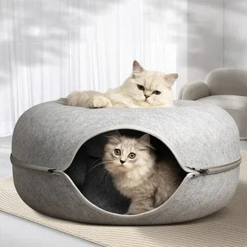 🇫🇷 Lit beignet en feutre pour chat – Maison 2-en-1 avec trou d’aération et tunnel pour jouer et se cacher 🇬🇧 Felt Donut Cat Bed – 2-in-1 House with Breather Hole and Tunnel for Hide & Play
